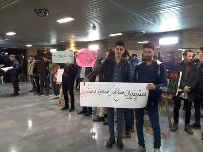عدم حضور مسئولان علوم پزشکی ارومیه در جشن روز دانشجو، بی&zwnj;احترامی به دانشجویان است