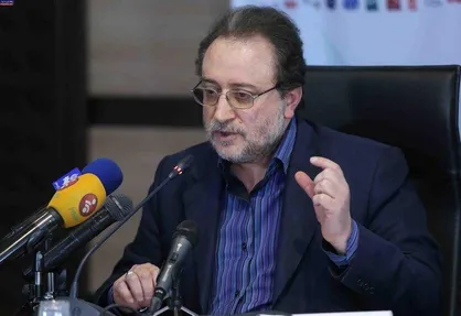 عبدی: هیچ نهادی بر عملکرد و تصمیمات سازمان بورس نظارت نمی&zwnj;کند!