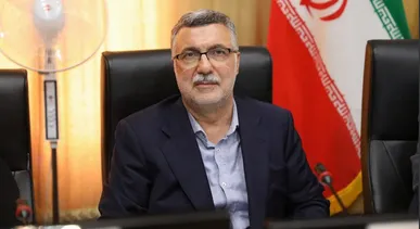 رضایت کارکنان، تامین دارو و حفظ کیفیت خدمات سه اولویت اصلی وزارت بهداشت / افتتاح نخستین مرکز پرتو درمانی بیماران سرطانی در استان بوشهر + فیلم