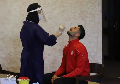 برخورد فرهاد مجیدی با سه ستاره استقلال