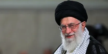 از تلاش اعجاب&zwnj;انگیز و رفتار تحسین&zwnj;آمیز قهرمانان تیم ملی کشتی آزاد تشکر می&zwnj;کنم؛ آفرین بر شما