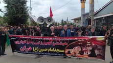 حرکت دسته‌های عزاداری از دل روستا به قلب شهر/ صبح عاشورا در ماسال و شاندرمن