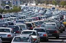 بازگشت تهرانی‌ها به پایتخت/ ترافیک سنگین در آزادراه کرج_تهران