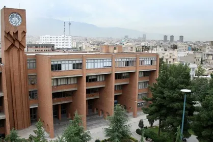 امکان حضور دانشجویان تحصیلات تکمیلی شریف در دانشگاه فراهم شد
