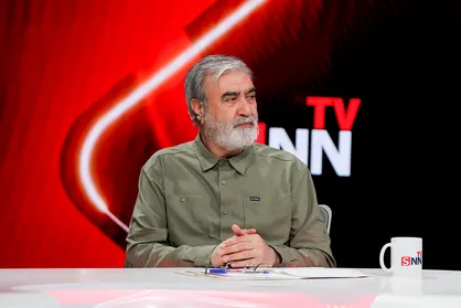 عزیزی: بدون پذیرش شروط ایران مذاکره&zwnj;ای در کار نخواهد بود + عکس