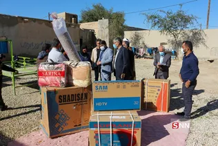 امداد رسانی کمیده امداد امام خمینی (ره) به مناطق سیل زده بیرم استان فارس
