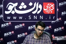 پرداختن صِرف به مسئله محوری تشکل‌ها را از توجه به مسائل درجریان وا می‌دارد