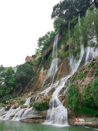 آبشار زیبای بیشه لرستان، یکی از آبشارهای دائمی ایران است.