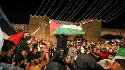 شادی و تجمع بزرگ امروز در مسجدالاقصی بعد از پیروزی اخیر فلسطینیان در مقابل صهیونیست&zwnj;ها