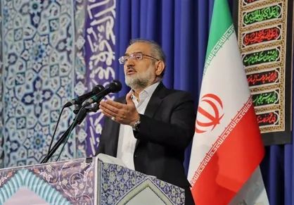 حسینی: در اغتشاشات اخیر بعضی&zwnj; در کشور روزه سکوت گرفتند / دشمن از بهبود وضع معیشتی مردم نگران است