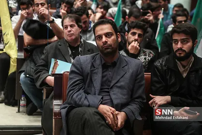 فیلم/ شعرخوانی میلاد عرفان&zwnj;پور خطاب به مسئولین در مراسم روز دانشجو