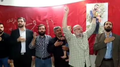 نوحه سرایی سردار قاسمی در منزل شهید حُججی + فیلم