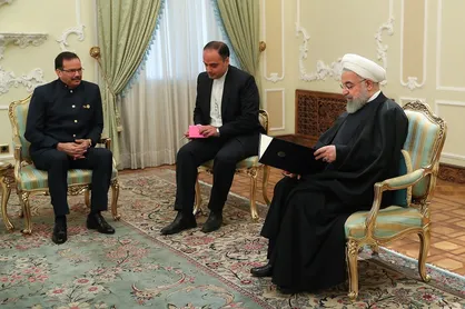 مردم ونزوئلا با وحدت و ایستادگی در کنار دولت، توطئه جدید آمریکایی&zwnj;ها را خنثی خواهند کرد
