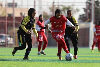 برنامه هفته شانزدهم لیگ برتر فوتبال بانوان/پرسپولیس به دنبال انتقام از خاتون