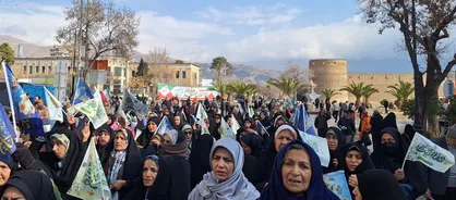 شادپیمایی &laquo;حماسه حضور برای ظهور&raquo; هم&zwnj;زمان با نیمه شعبان در شیراز برگزار شد