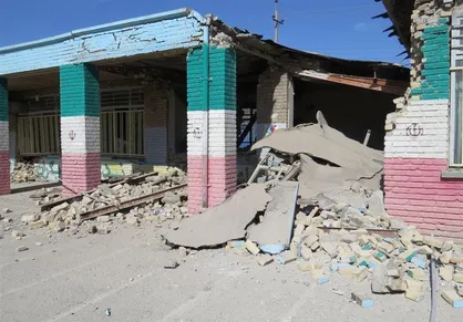کمک ۲۵۶ میلیونی اساتید دانشگاه شریف برای ساخت مدرسه در کرمانشاه