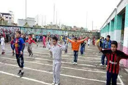 تمام مدارس دولتی منطقه 11 به اقلام ورزشی مجهز می شوند