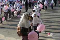 ۸۵ درصد زمان دانش آموزان خارج از وقت رسمی مدارس می‌گذرد