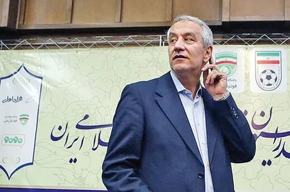 مدیر خندان به فدراسیون برنمی&zwnj;گردد