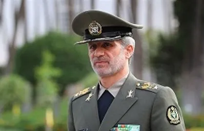 تحویل شناور&zwnj;های کلاس حیدر به ناوگان شناوری مرزبانی نیروی انتظامی / وزیر دفاع: راهزنی دریایی انگلیس بی&zwnj;پاسخ نمی&zwnj;ماند