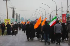 خدمات‌رسانی ۱۰۰ موکب مردمی در مسیر اجتماع «أنا علی العهد» قم