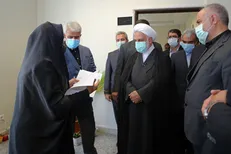 حضور رئیس عدلیه در جلسه رسیدگی به یکی از پرونده‌ها/ جویا شدن نظر طرفین دعوا، وکلا، قاضی و رئیس شعبه درباره محل استقرار شورا‌های حل اختلاف