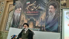 امام جمعه شهرکرد؛ امامت جماعت یک شغل آخر وقتی نیست