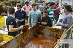آیین پخت 20 هزارکیلوگرم سمنو در شیراز