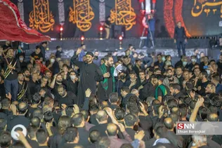 پیکر پاک و مطهر شهید مدافع حرم بی سر عبد الله اسکندری شامگاه جمعه چهاردهم مردادماه 1401 در جمع عزاداران حسینی کانون رهپویان وصال شیراز با حضور چشمگیر مردم قدرشناس شیراز تشییع شد.