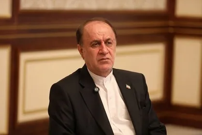 حاجی&zwnj;بابایی: مشکلات نیرو&zwnj;های شرکتی مانند برده&zwnj;داری نوین است/ دولت مخالفتی با تبدیل وضعیت نیرو&zwnj;های شرکتی ندارد+فیلم