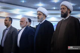 نشست  حمید شهریاری