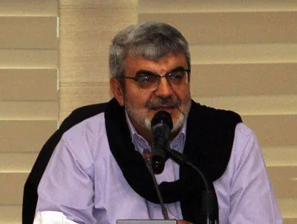 دانشجوی انقلابی پرچمدار مکتب عاشورا در جامعه است/ میزان برای ملت، خدمت است