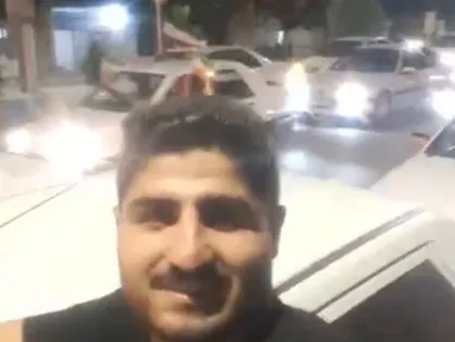 شادی مردم در لرستان در پی حمله موشکی ایران به پایگاه آمریکایی در قطر