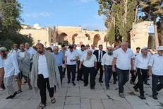 تعرض شهرک‌نشینان به مسجدالاقصی در پنجمین روز عید ادعایی + فیلم