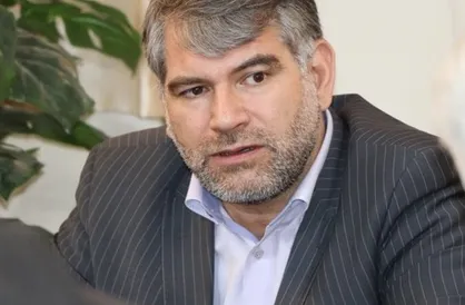 ساداتی&zwnj;نژاد: بسته حمایتی قبل از حذف یارانه آرد به مردم پرداخت می شود