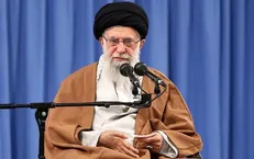 تشکر صمیمانه رهبر معظم انقلاب از وزیر بهداشت و پزشکان و پرستاران برای مقابله با کرونا