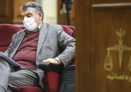 پوری&zwnj;حسینی کیست و چرا روحانی از اجرای عدالت در مورد وی عصبانی است؟