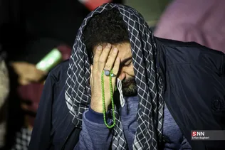 مراسم احیاء شب بیست و سوم ماه رمضان در میدان انقلاب اسلامی تهران