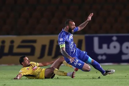 خلاصه بازی استقلال 2-1 فجرسپاسی / اشتباه عجیب آدان مانع از صدرنشینی آبی&zwnj;ها نشد
