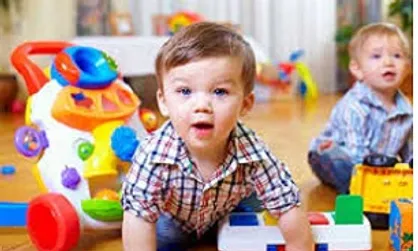 ۵ بازی ساده داخل خانه&zwnj;ای برای کودکان