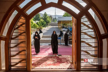 اقامه نماز عید سعید فطر در شیراز