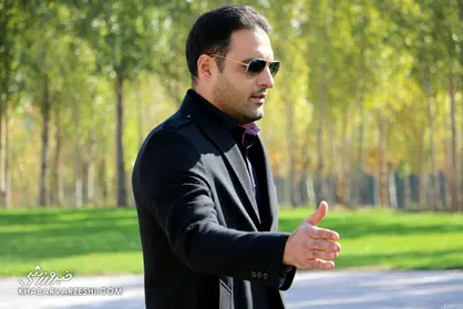 حمله تند محمدی به فرهاد مجیدی/ این آقا فقط برای عکس انداختن نیامده بود؟!