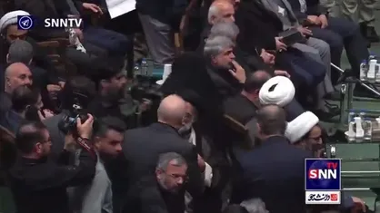 آغاز مراسم یادواره شهدای مجلس شورای اسلامی با حضور خانواده شهدا، رئیس و نمایندگان مجلس