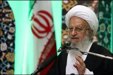 اگر نظام بانکداری اصلاح نشود مسائل اقتصادی کشور در بن بست باقی می‌ماند