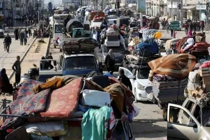 جنگ&zwnj;زدگان فلسطینی به خان&zwnj;یونس در جنوب غزه برمی&zwnj;گردند