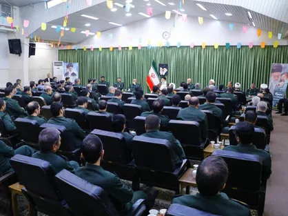 انتخاب روز پاسدار نماد مراتب عالی حکمت امام راحل/مکتب حسینی آیین نامه فرهنگ پاسداری است
