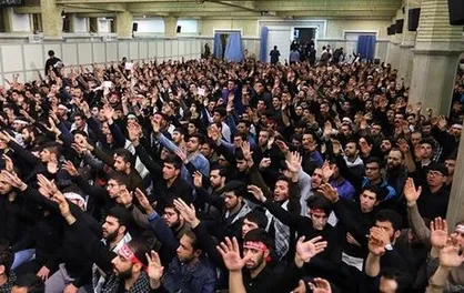 دانشجویان همزمان با اربعین حسینی در محضر رهبر انقلاب عزاداری می&zwnj;کنند