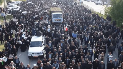 تشییع باشکوه سه بسیجی شهید حوادث اخیر دوگنبدان در گچساران