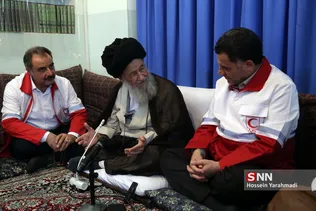دیدار علی‌اصغر پیوندی مدیرعامل جمعیت هلال احمر کشور با آیت‌الله علوی گرگانی مرجع تقلید شیعیان