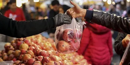 استاندار فارس: نظارت بر بازار در آستانه ماه رمضان و نوروز افزایش می&zwnj;یابد
